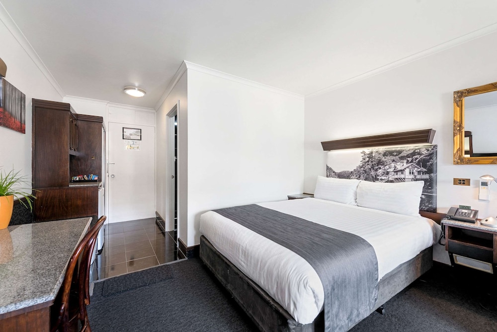 Twin Room - Photo 5