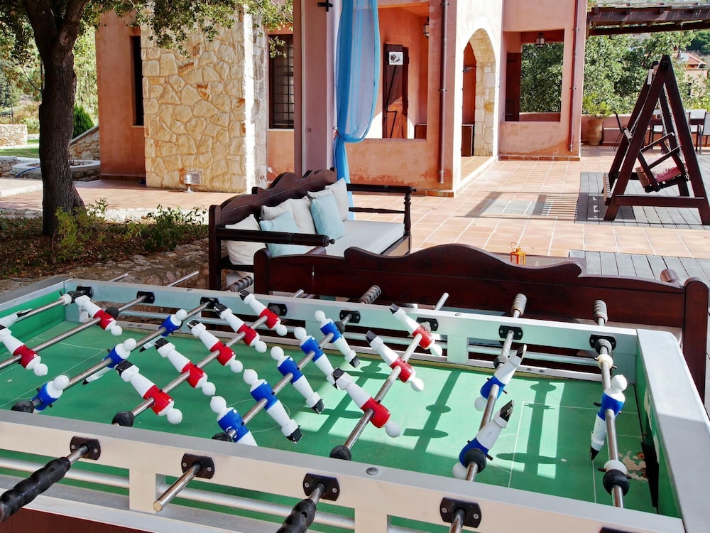 Villa photo 3