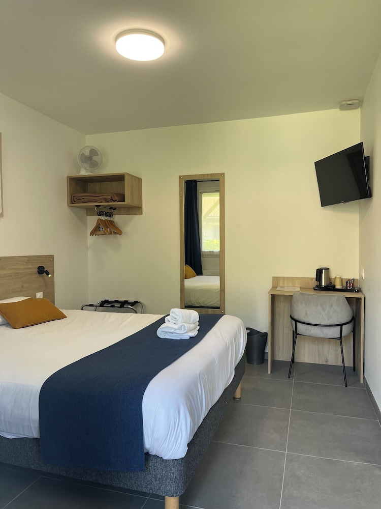 Premium Double Room photo 3
