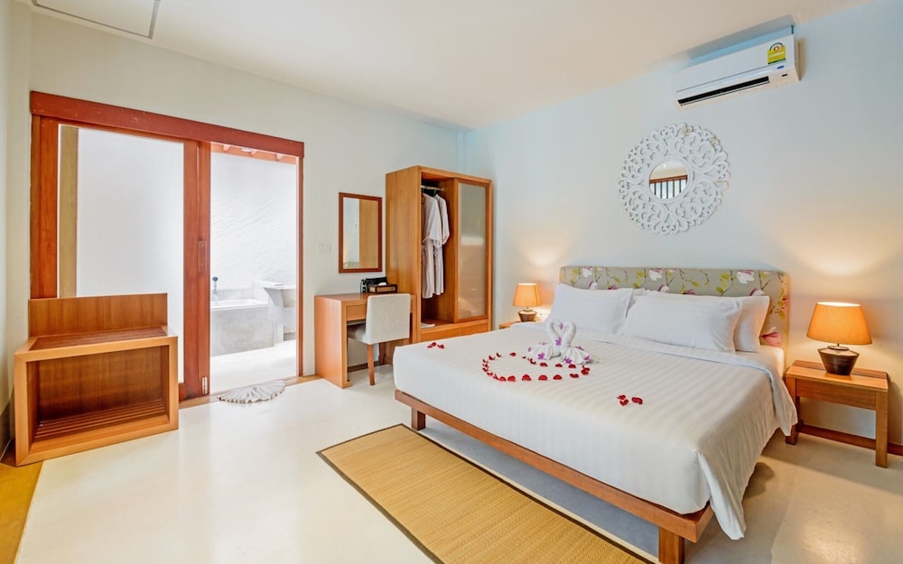 Pool Suite Villa photo 2