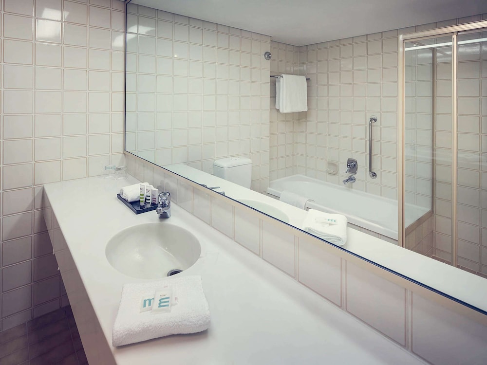 Superior Double Room, 2 Double Beds - Photo 8