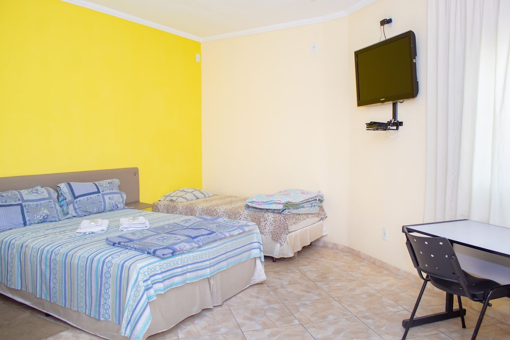 Quadruple Room (3)