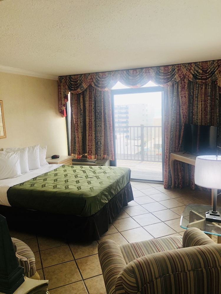 Superior Suite - Photo 1