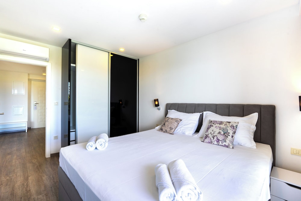 Deluxe Apartment, Sea View