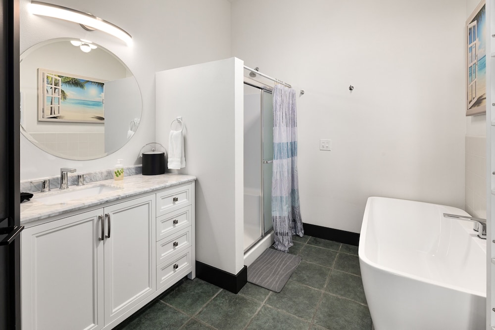 Signature Single Room (Not pet friendly) photo 2