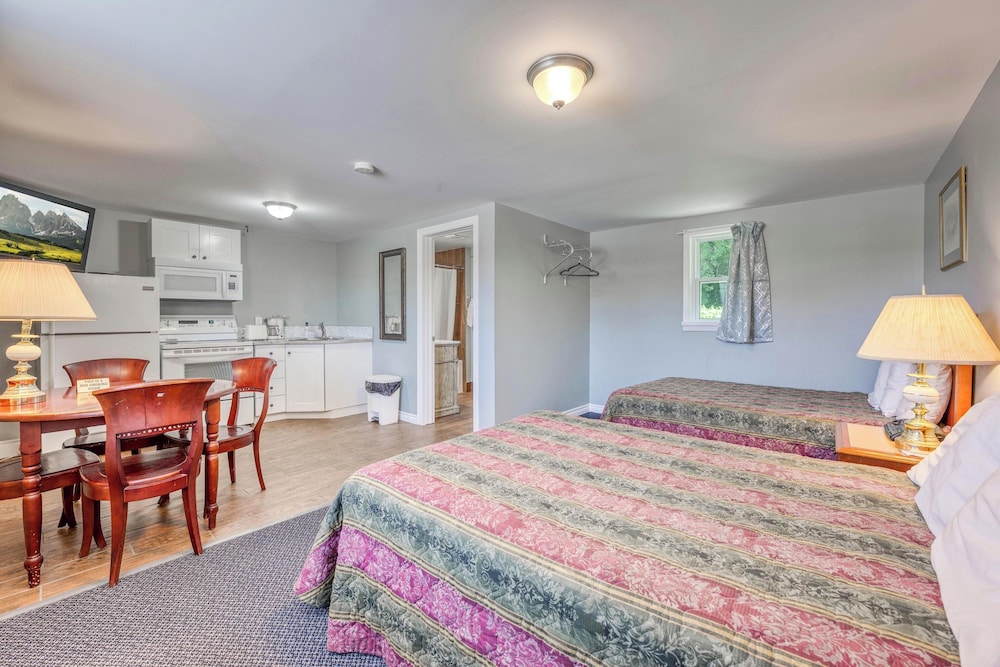 Premium Room, 2 Double Beds, Non Smoking, Kitchenette photo 1