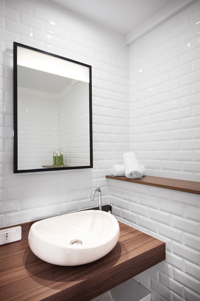Standard Double or Twin Room photo 2