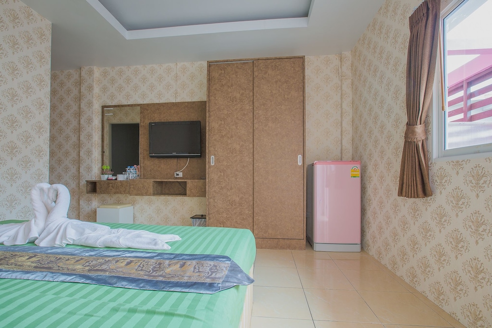 room photo