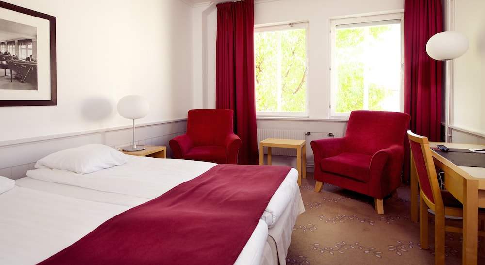 Standard Room, 2 Twin Beds - Photo 4