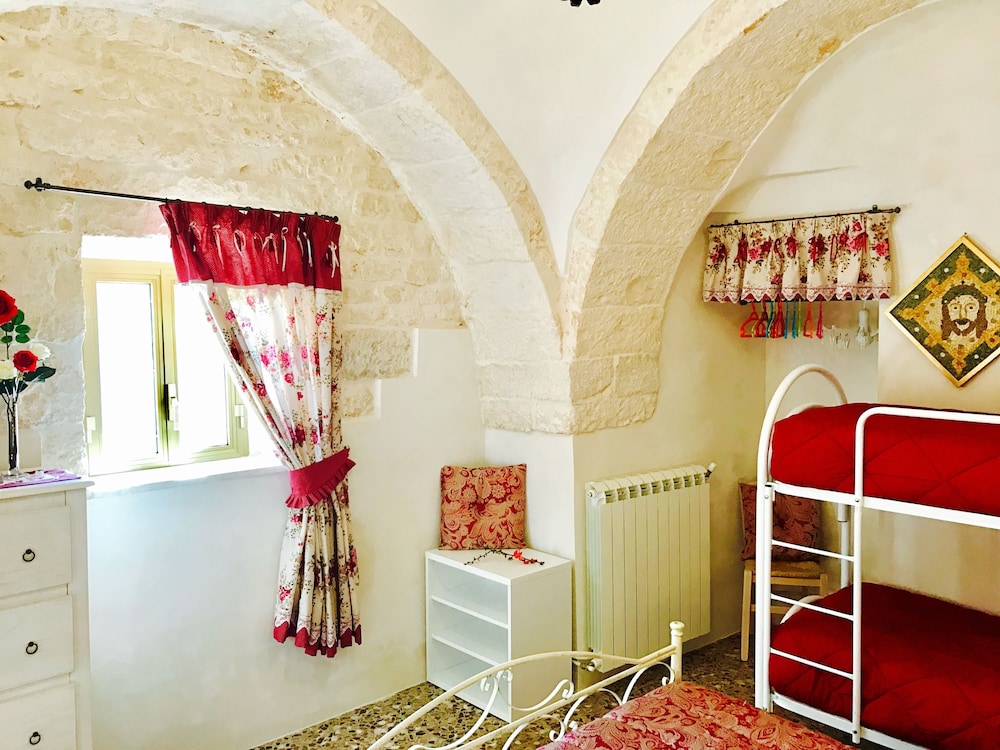 Luxury Apartment, 2 Bedrooms, Patio (Trullo) photo 2