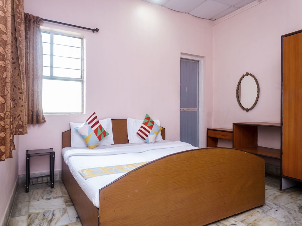 Double or Twin Room photo 1