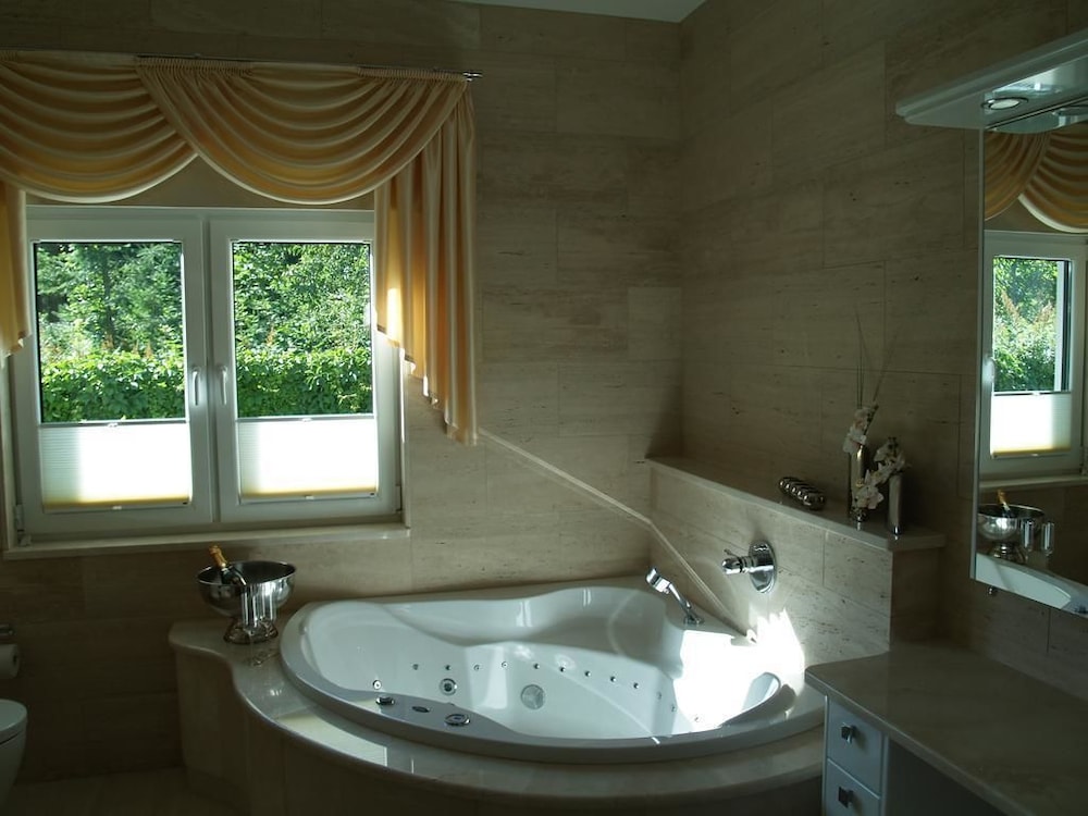 House photo 2