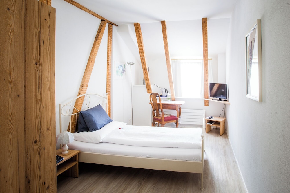 Classic Single Room photo 3