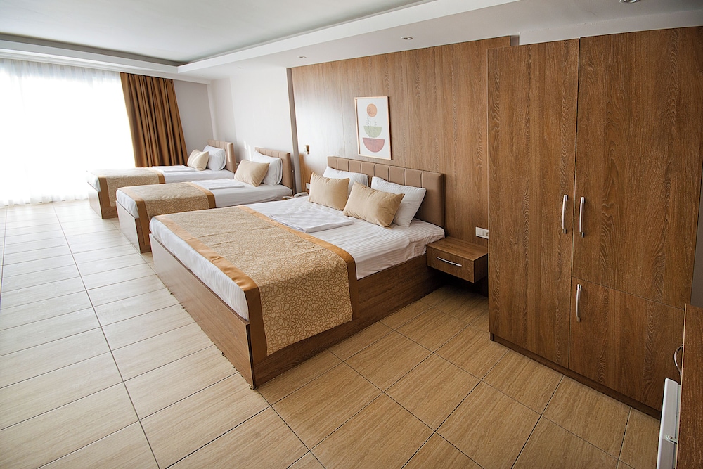 Triple Room photo 3