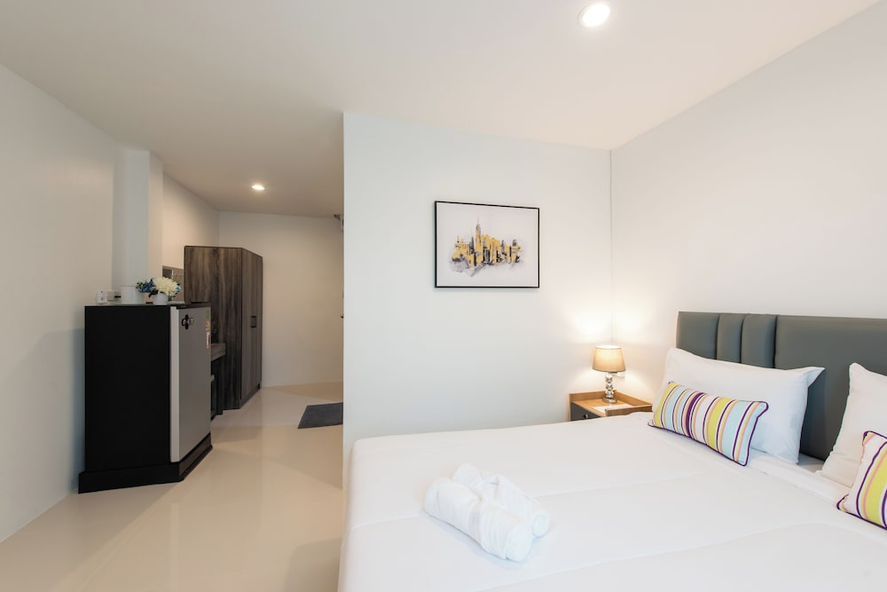 Standard Room - Photo 7