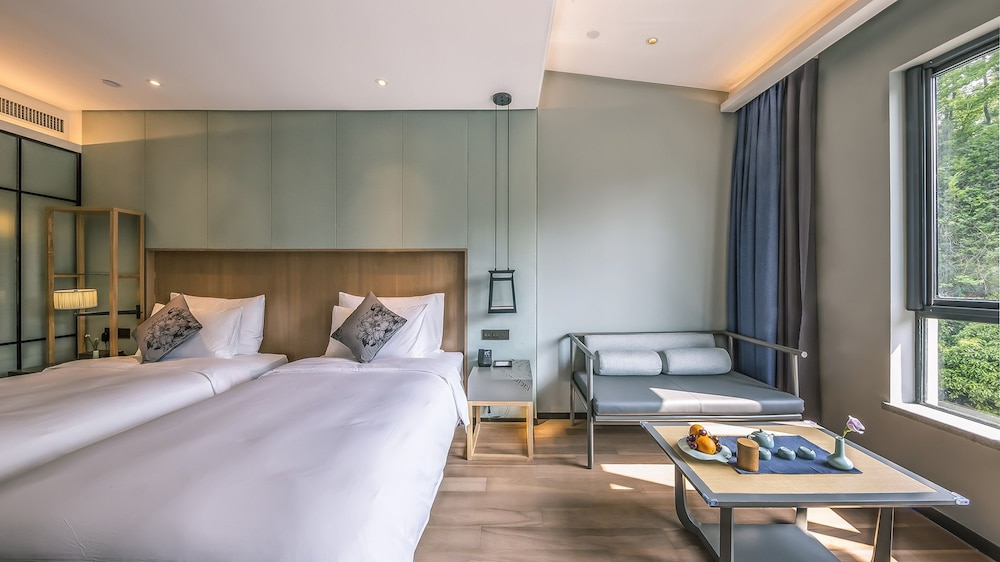 Deluxe Twin Room photo 1