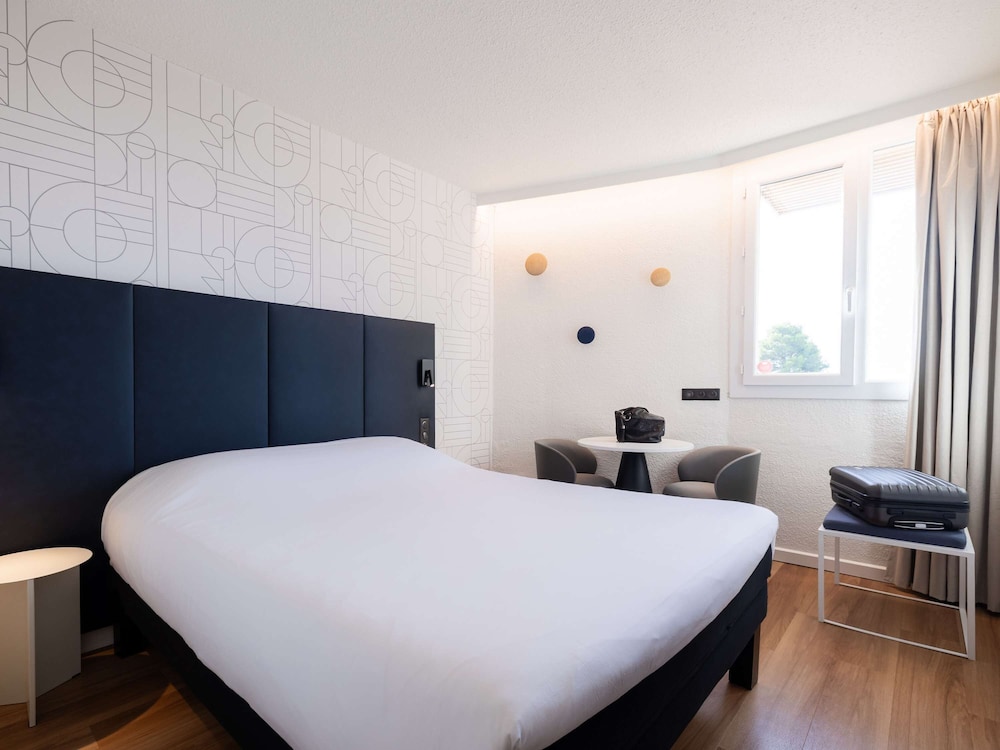 Standard Double Room, 1 Double Bed with Sofa bed - Photo 1
