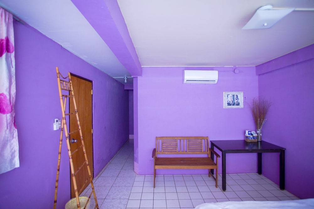 Standard Triple Room, Non Smoking photo 3