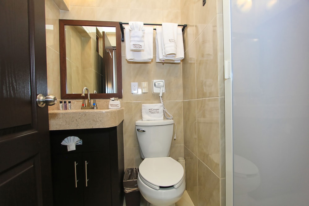 Superior Double Room, 1 King Bed (KS Callejon) photo 3
