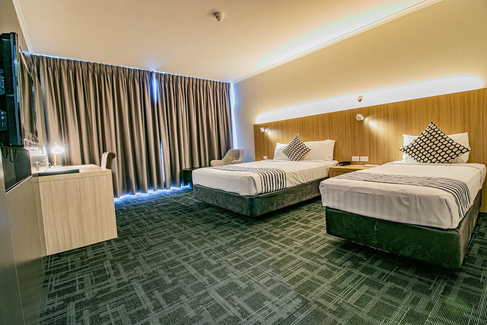 Resort Side Queen Room photo 1
