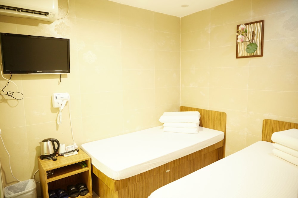 Twin Room photo 2