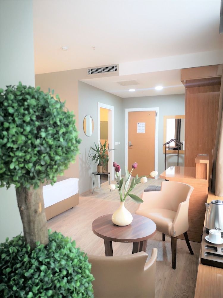 Superior Twin Room photo 3