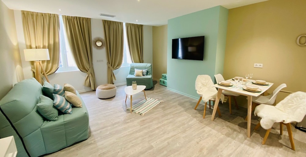 Apartment - Photo 9