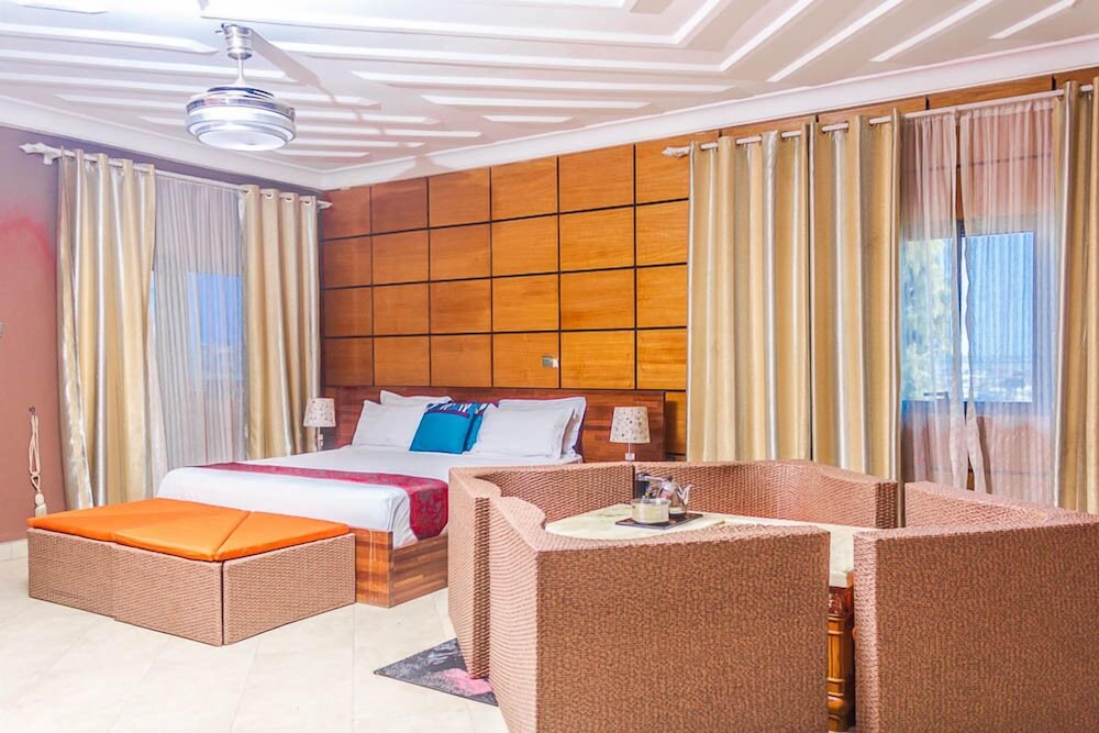 Executive Suite photo 1