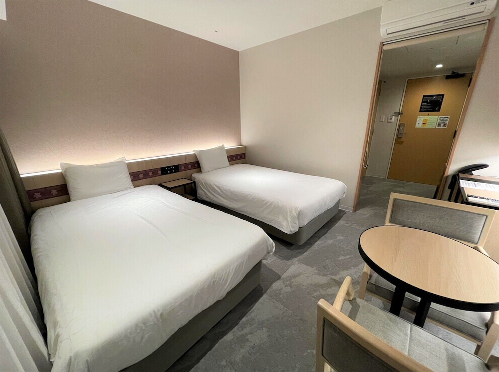 Superior Twin Room - Photo 11