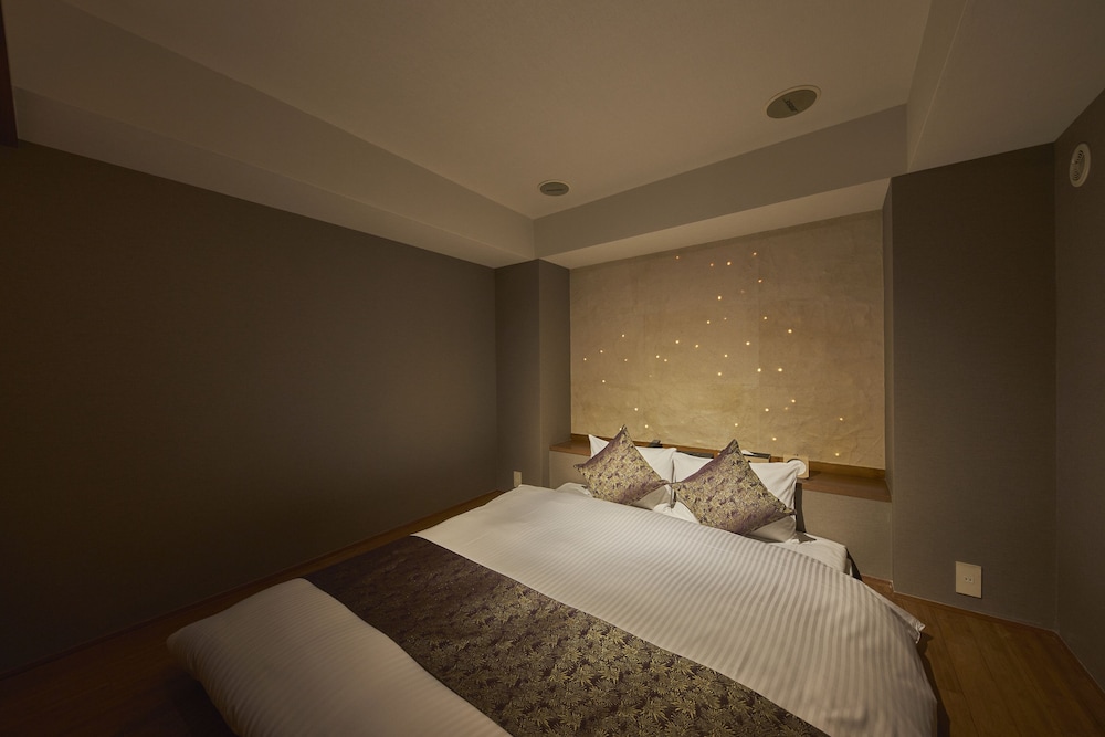 Deluxe Room, 1 Queen Bed, Non Smoking, Private Bathroom photo 3