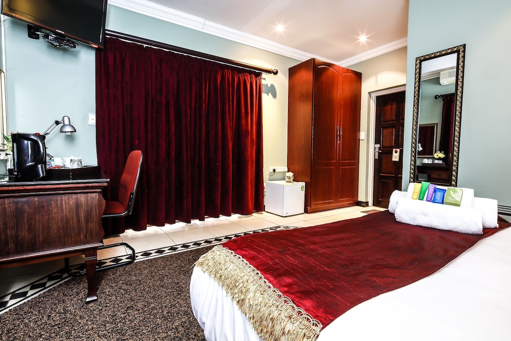 Deluxe Double Room photo 2