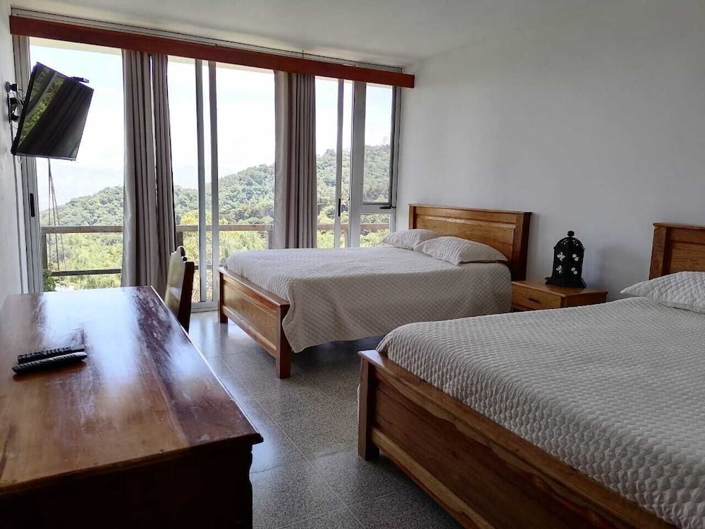 Panoramic Quadruple Room, 2 Double Beds, City View photo 3