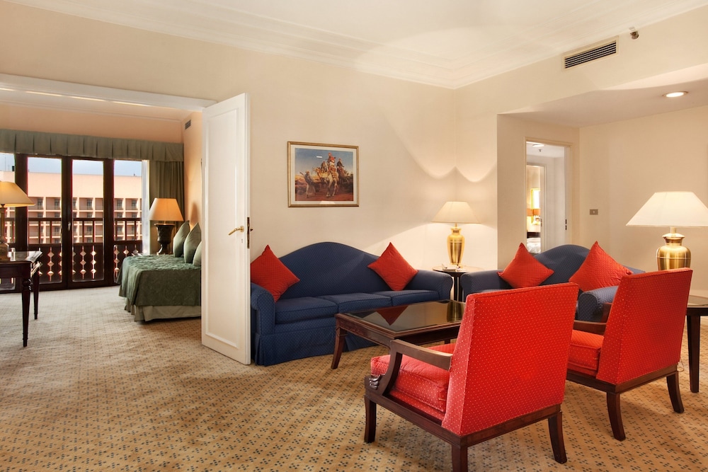 Imperial Suite Nile View - Photo 3