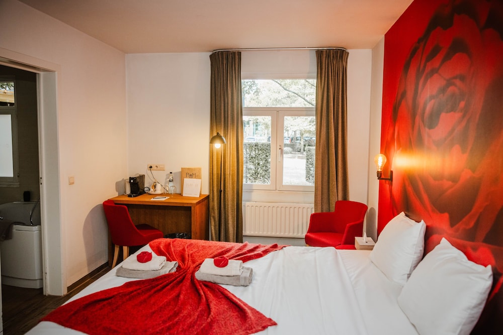 Comfort Double or Twin Room, Park View, Annex Building photo 1