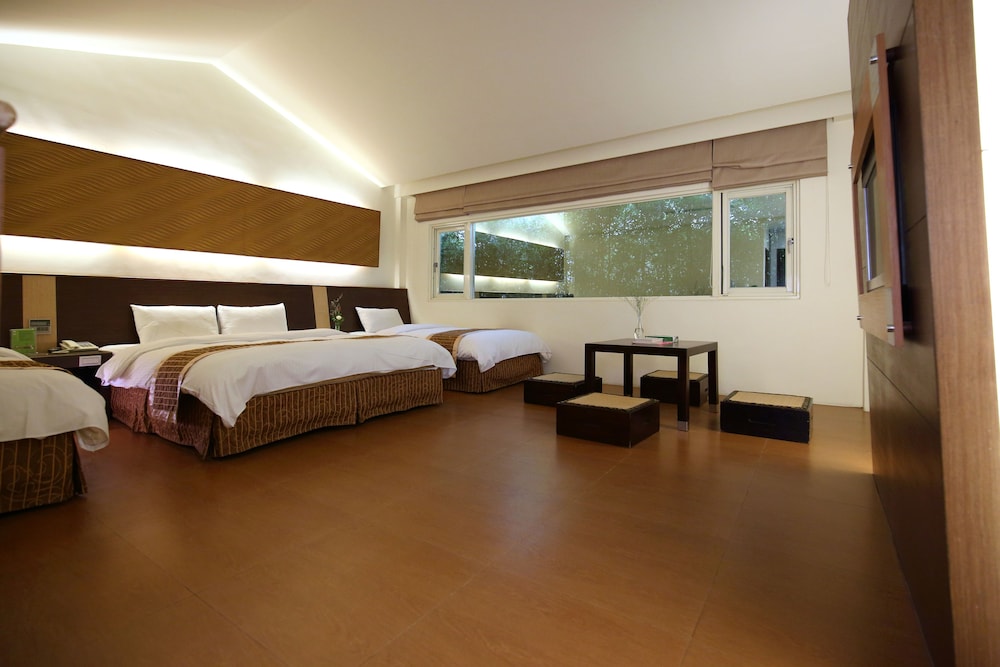 Quadruple Room, Garden View photo 2