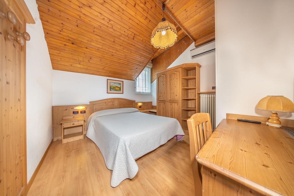 Double Room (small) photo 1