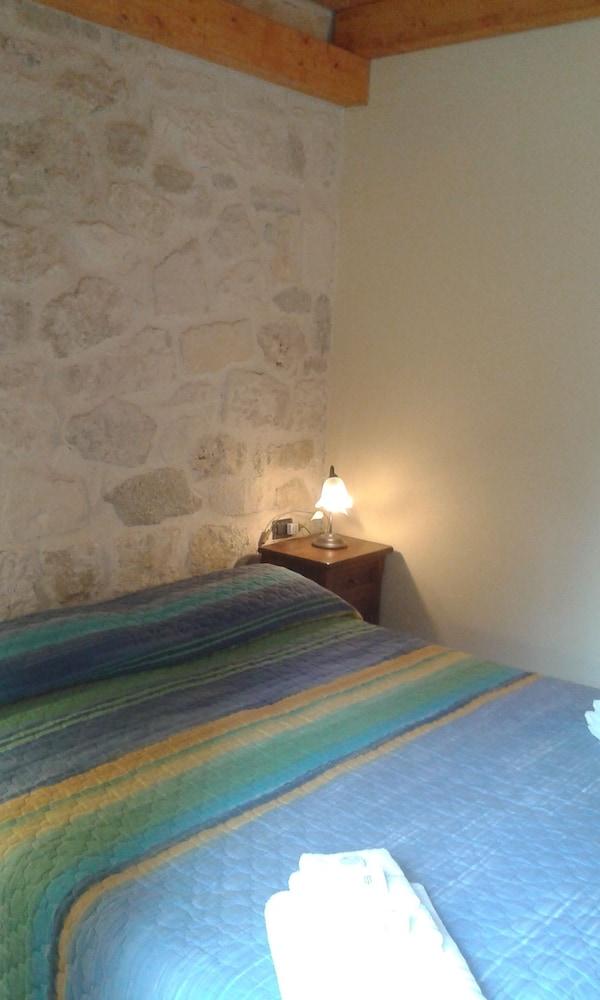 Classic Room, Accessible, Non Smoking photo 2