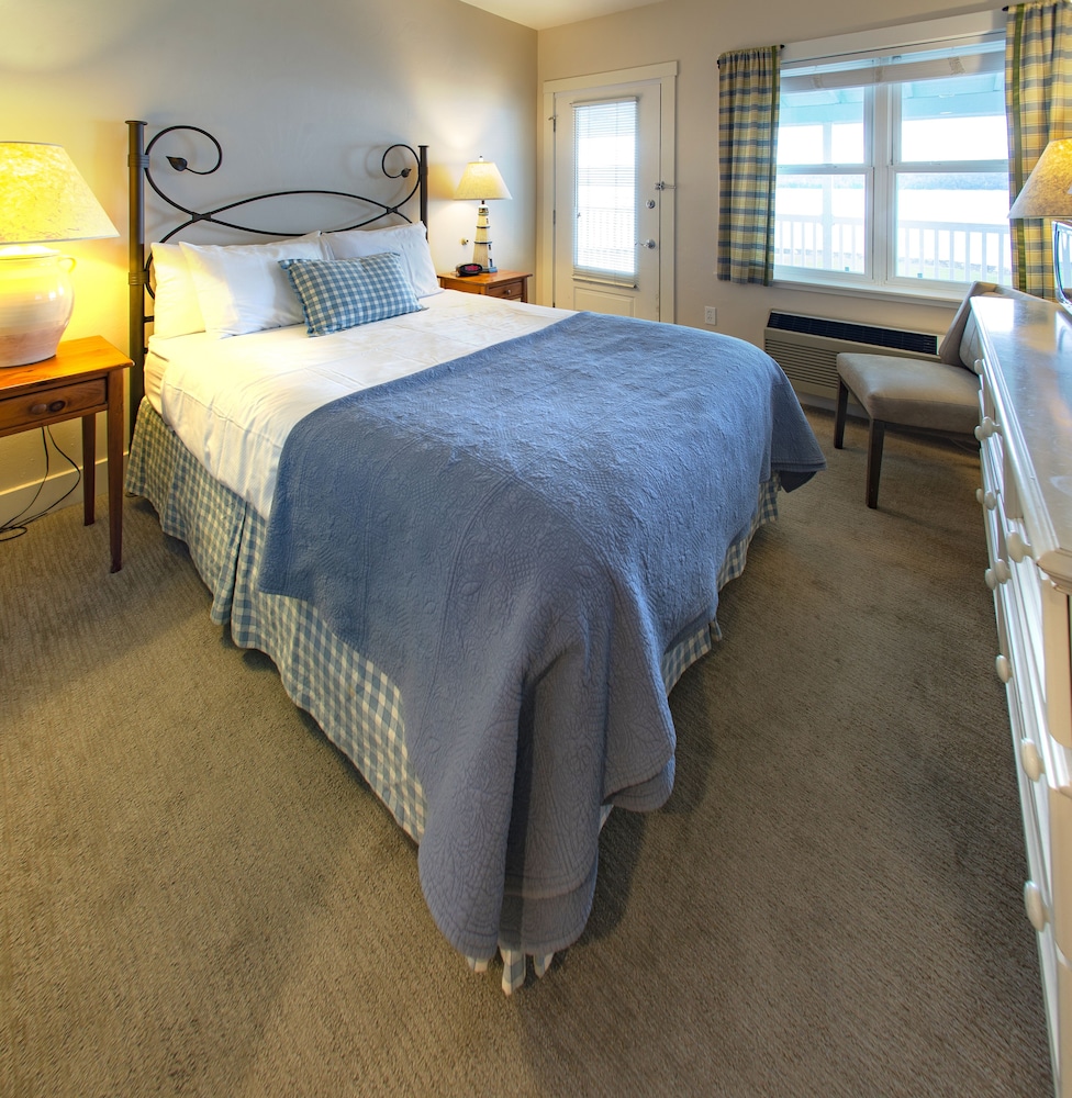 Premier Condo photo 2