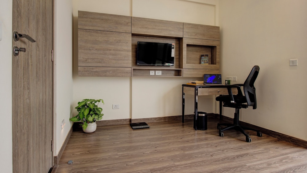 Premium Suite - Photo 3