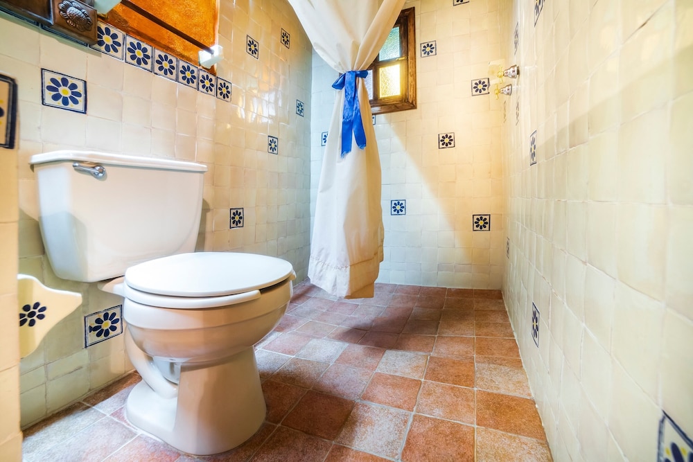 Standard Room - Photo 6