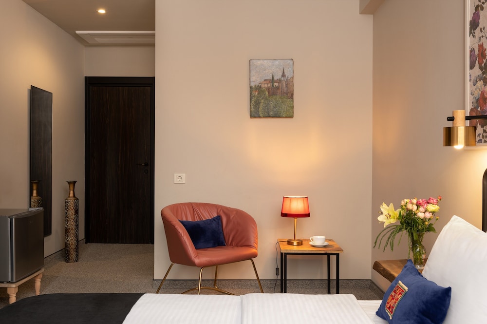 Basic Twin Room