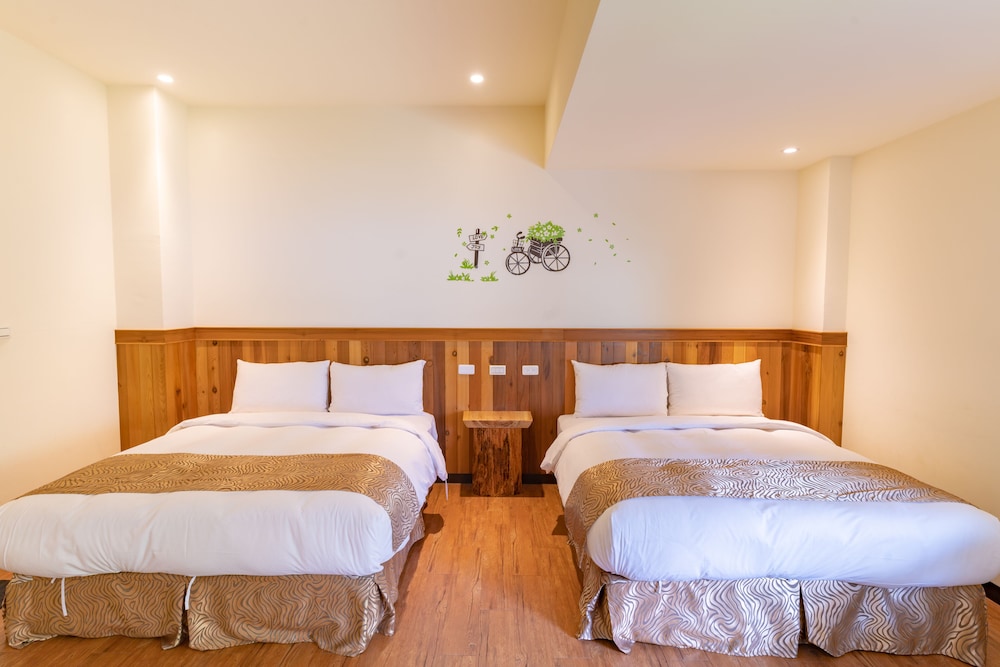 Deluxe Quadruple Room photo 1