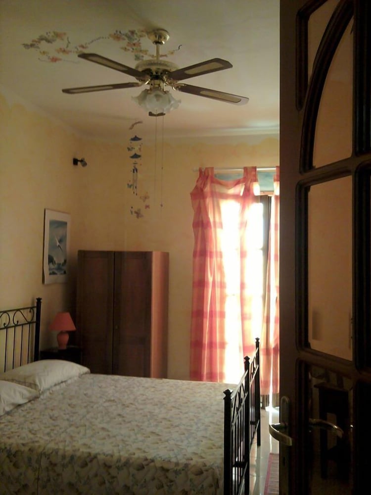 Triple Room, Sea View - Photo 2
