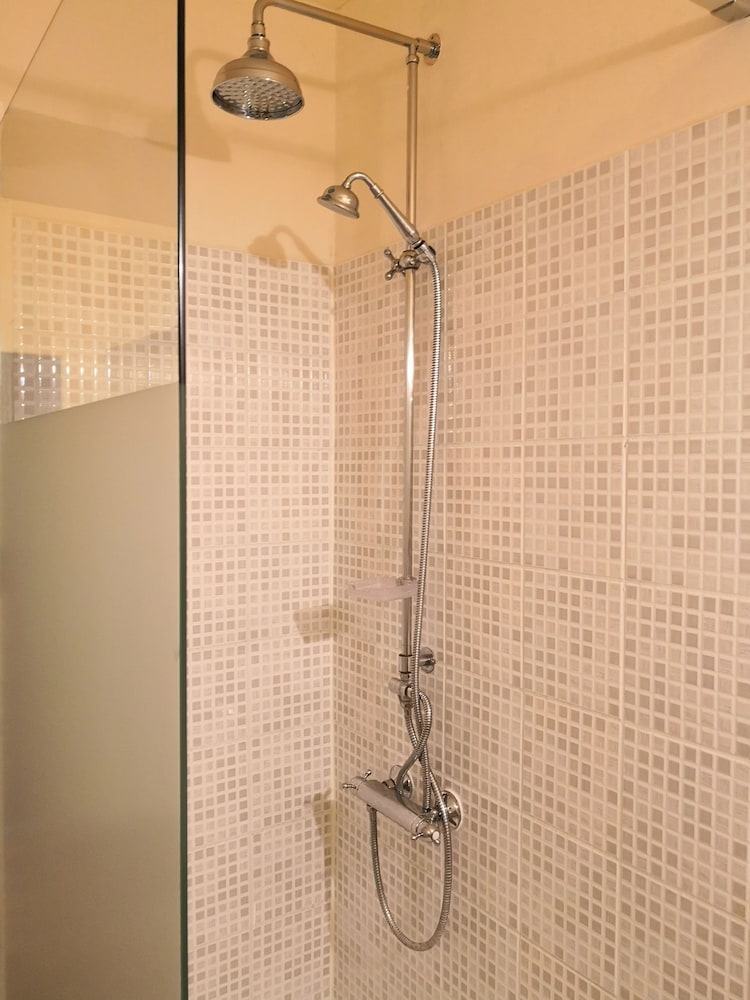 Double Or Twin Room photo 3