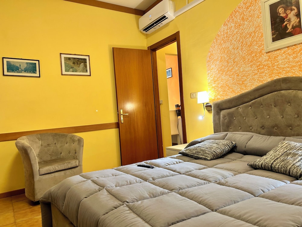Standard Apartment (Bilancia)