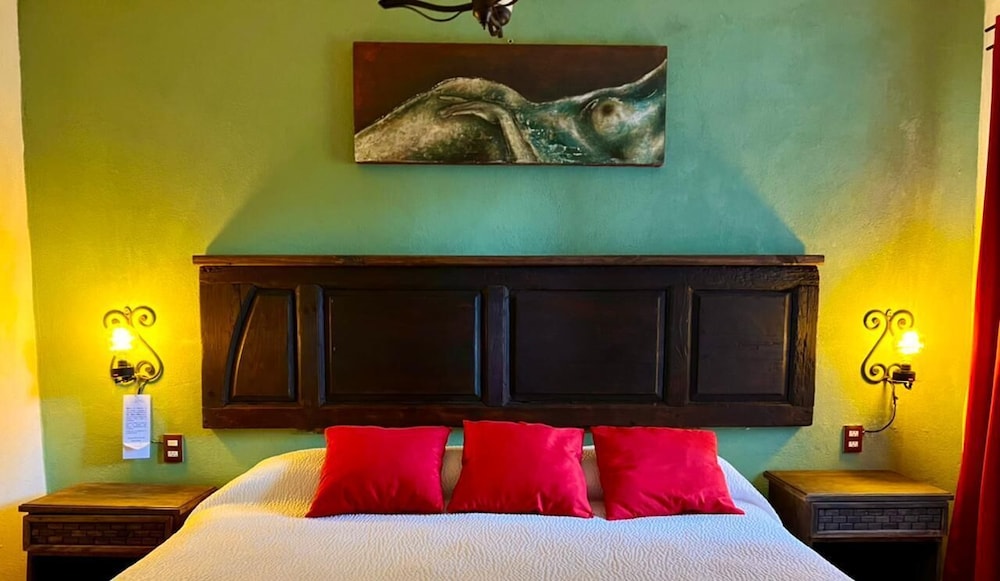 Design Room, 1 King Bed, Terrace, Hill View photo 1