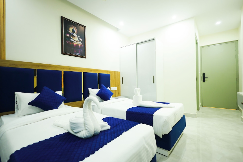 Deluxe Double or Twin Room, Balcony, Mountain View