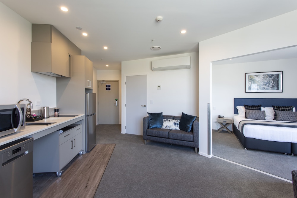 One Bedroom Apartment Lake View - Accessible - Photo 4