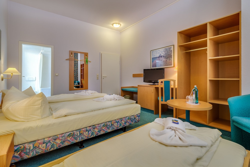 Triple Room - Photo 5
