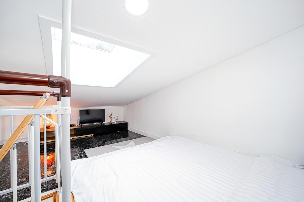 Basic Room, 1 Bedroom (Mar 3 ( Spa,Duplex )) - Photo 6
